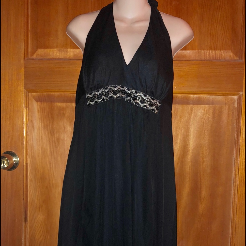 Halter Dress Size: 18 Brand: DJ Sommers